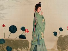 -九月鹰飞汉服摄影工作室