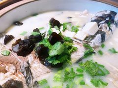 -姜君·千岛湖鱼头馆(浦东大道店)