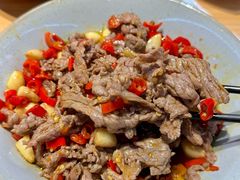 -韵味湘肴·小炒黄牛肉(五一广场美食地标店)