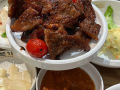 满心尝五花肉-本家韩国烤肉(青岛万象城店)