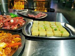 -马路牙子地桌烤肉(工体店)