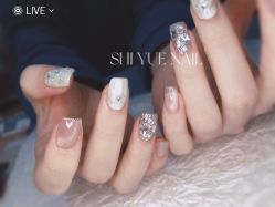 -十月·日式美甲美睫·纹眉