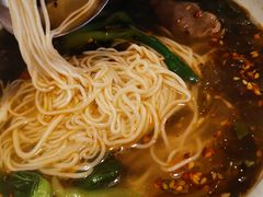 老坛酸菜牛肉面-隆门客栈·西北小吃手工面(丰盛町商业步行街店)