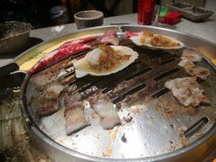 -哈哈碳都·牛肋条无限自助烤肉(台江万达店)