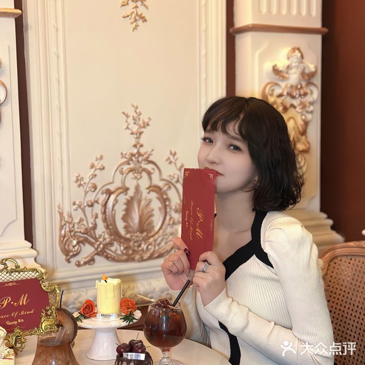 打卡✅哈尔滨中央大街你一定要去的咖啡店☕️