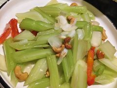 -眷江南之小蓝鲸(王府大街店)