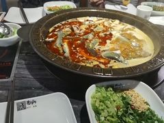 -老船舫·现做活鲜鱼馆(东郊记忆店)