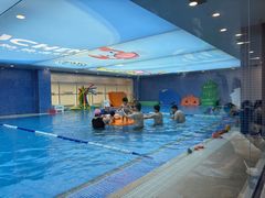 -戊辰亲子游泳俱乐部