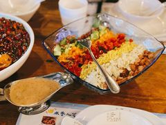 巴黎彩虹沙律-胡桃里音乐酒馆(东区店)