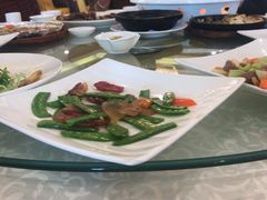 -御满江海鲜酒家(洛溪新城店)
