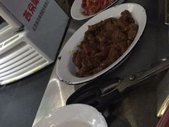 -马路牙子地桌烤肉(工体店)