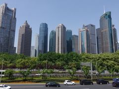 -陆家嘴空中步行连廊