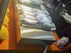 -三亚火车头万人海鲜广场