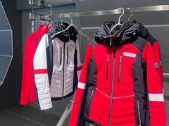 -迪桑特DESCENTE(北京三里屯BLANC店)
