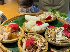 -菌彩云南野生菌火锅(万达广场店)