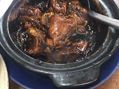 -直落玻璃（瓦煲）肉骨茶