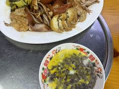 -明姨仔潮汕美食·碳炉猪脚·汕尾牛腩饭·起片鸡煲(起义路店)