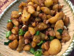 -万重锦·人文川菜馆(骡马市店)