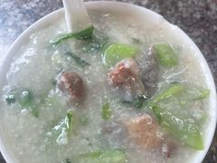 -洲心街道青联村镜记烧肉