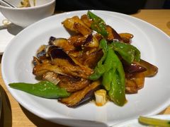 -关东小磨东北菜(上海长风大悦城店)