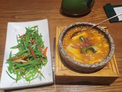 咕嘟肉末包浆豆腐-云海肴·汽锅鸡·云南菜(天山百盛优客店)