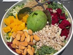 牛油果沙拉-小大董·烤鸭(观景餐厅·南京西路店)