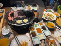 -明洞阿姨·韩式酱蟹烤肉·创意料理(三元桥店)