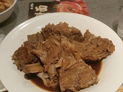 二斤酱大骨-大师兄·西北小馆(南沙万达广场店)