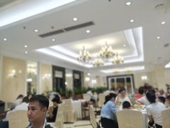 -龙悦湾酒家·八阵鱼生·渔人码头店