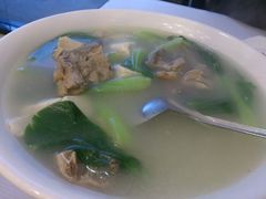 烤鸭骨炖豆腐汤-金陵后厨·南京菜(新街口秣陵路店)