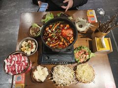 -黔有有贵州酸汤夺夺粉火锅(五味十字店)