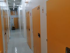 -安东易迷你仓自助寄存仓库(金桥店)