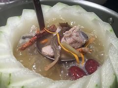 -得意咚瓜·顺德鱼生·冬瓜火锅(深圳首店)