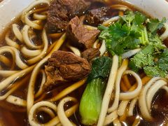 -清真吴记门钉肉饼·喜多利
