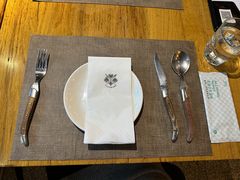 餐具摆设-食间牛排(湖西路店)