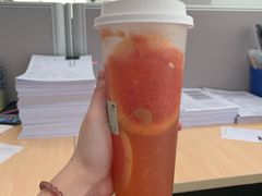 满杯红柚-喜茶(上海正大广场店)