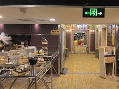 -汇泉王朝大饭店-旋转餐厅(南海路店)