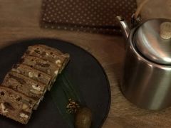 -知亘茶食