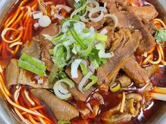 -薛记襄阳香辣牛肉面(平安路店)