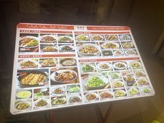 -爱碗亭·鲜炒湖南菜(壹城中心店)