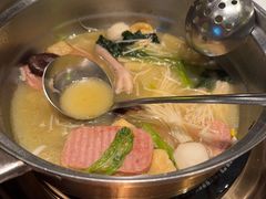 -润园四季椰子鸡火锅(卓越INTOWN店)