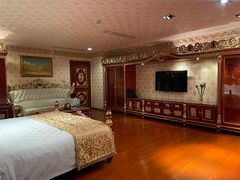 -南洋冠盛酒店(广州天河公园地铁站店)