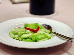 清炒台湾丝瓜-名豪品鲜荟(云亭店)