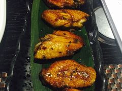 烤鸡翅-HIHE Bistro·Oyster Bar(华熙live店)