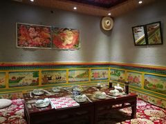 -王村姑老土炕莜面村(桥东店)