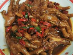 -堂瓦里·34年传统赣菜(第一街区店)