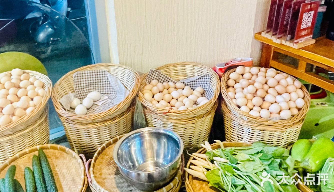 贴贴秋膘｜下饭神菜湘菜上场[调皮]