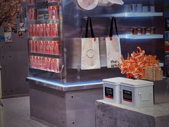 -喧闹·东方大气茶(鹅岭二厂店)
