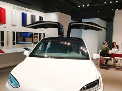 -TESLA 特斯拉(广州天环广场体验店)