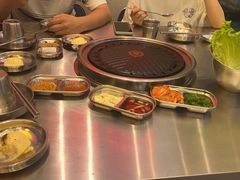 -哈哈碳都·牛肋条无限自助烤肉(宝龙店)